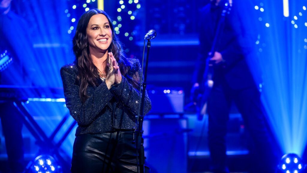 Check Out Alanis Morissette's "last Christmas" Cover Wham! In "fallon"