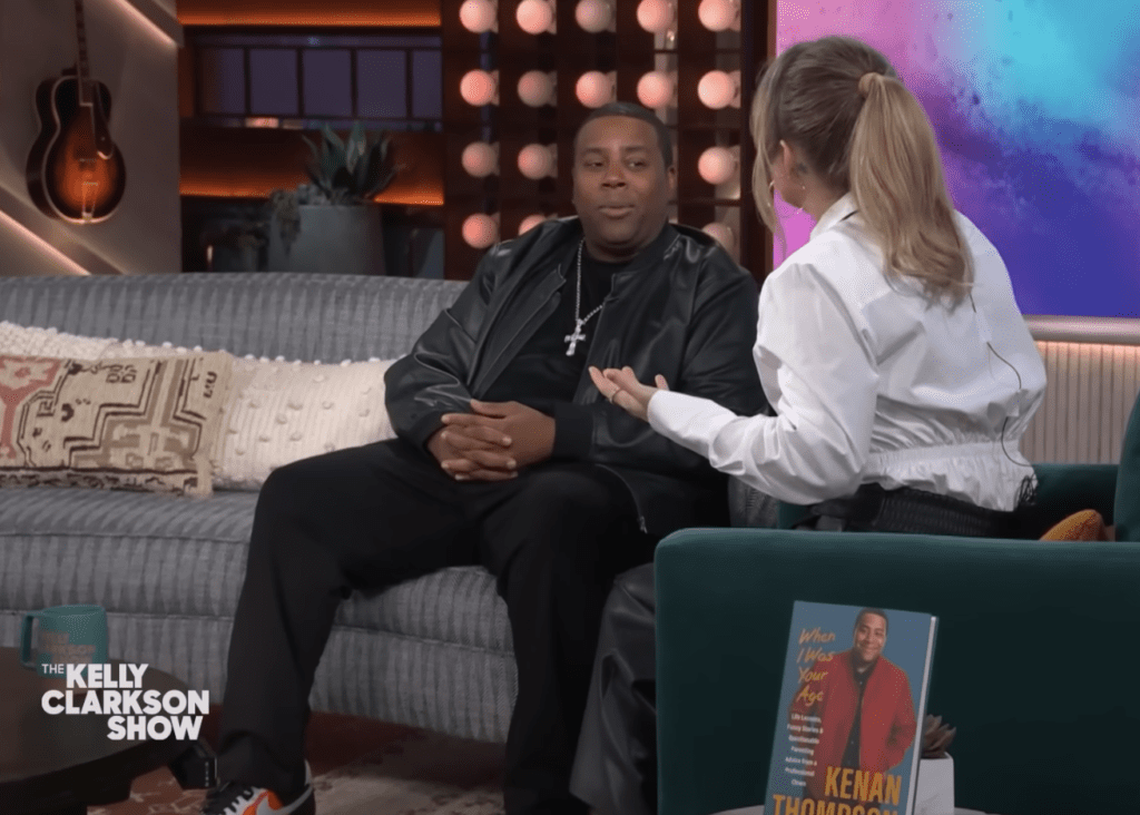 Kelly Clarkson Tells Kenan Thompson That She Brushes Her Teeth