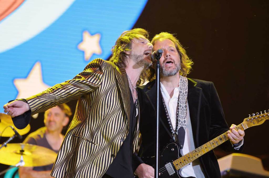 Black Crowes Prepare First New Album In 15 Years, 'happiness