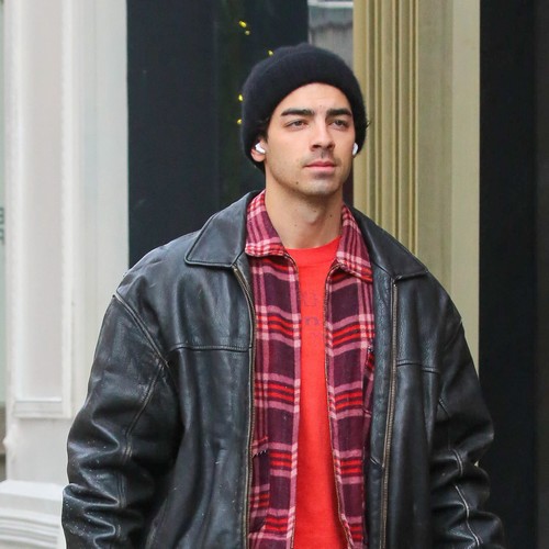 Joe Jonas Hints At Heartbreak In Cryptic Post