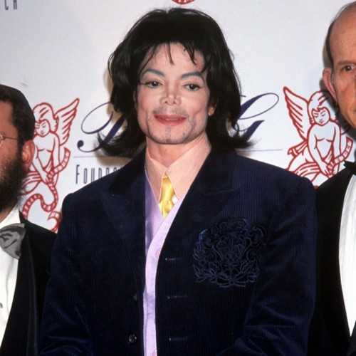 Michael Jackson Estate In Legal Row With Mj Live Bosses