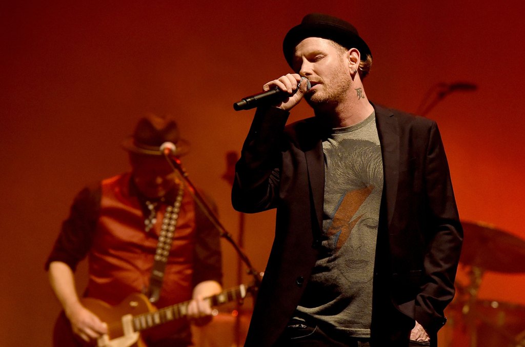 Slipknot's Corey Taylor Describes 'complete And Complete Breakdown' Ahead Of