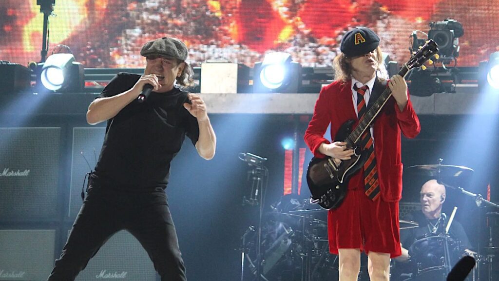 Ac/dc Teases Big Announcement: "are You Ready?"