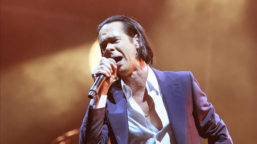Nick Cave Presents The Version Of “la Vie En Rose”