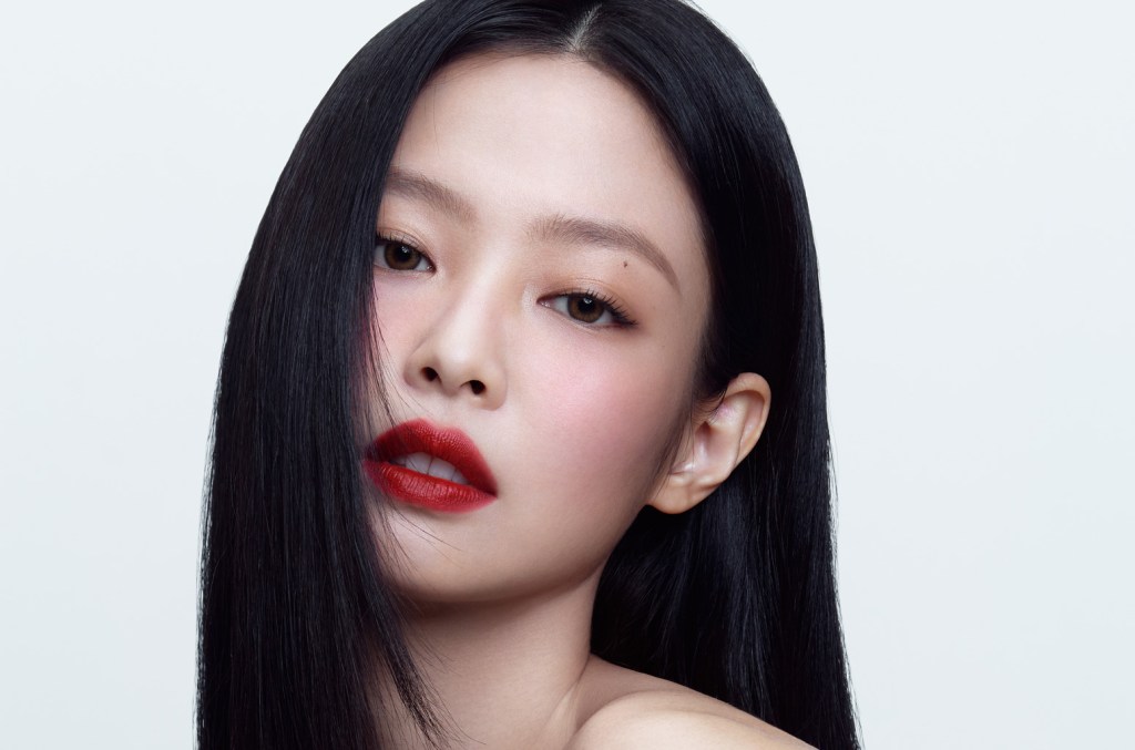 Blackpink's Jennie Serves Up "rouge Classy" In K Beauty Brand's New