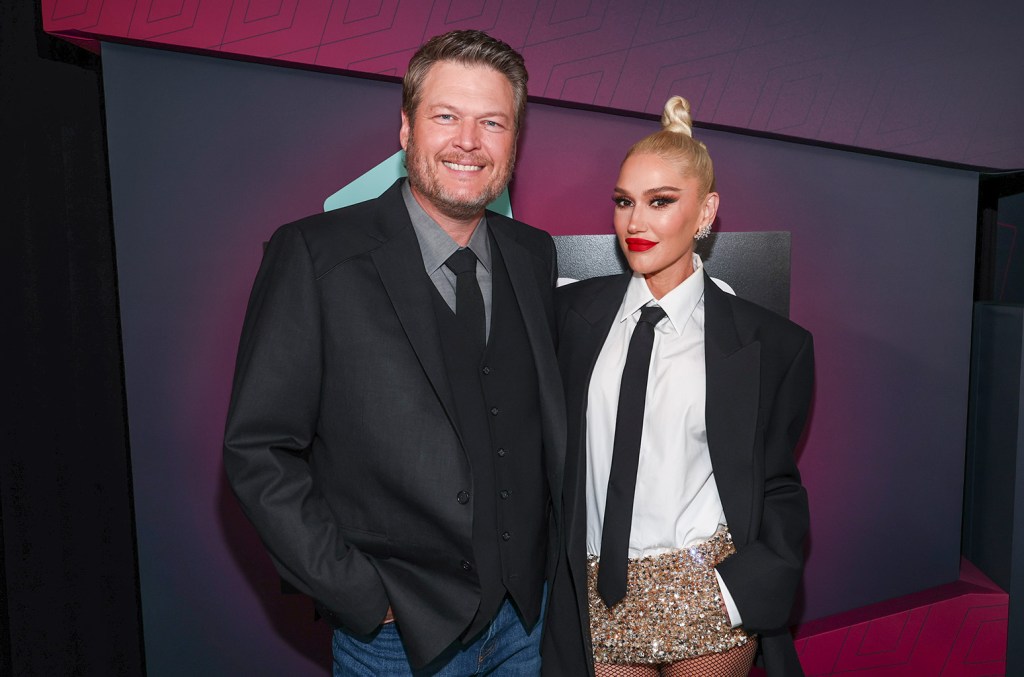 Gwen Stefani And Blake Shelton Rock Retro Denim On Denim Look In