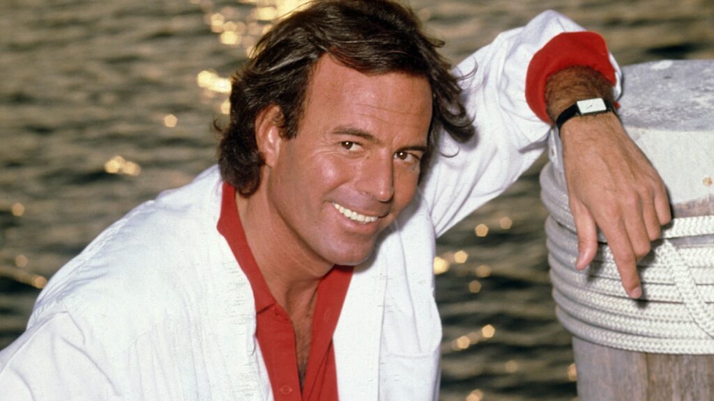 Julio Iglesias To 'tell The Truth About My Life' In