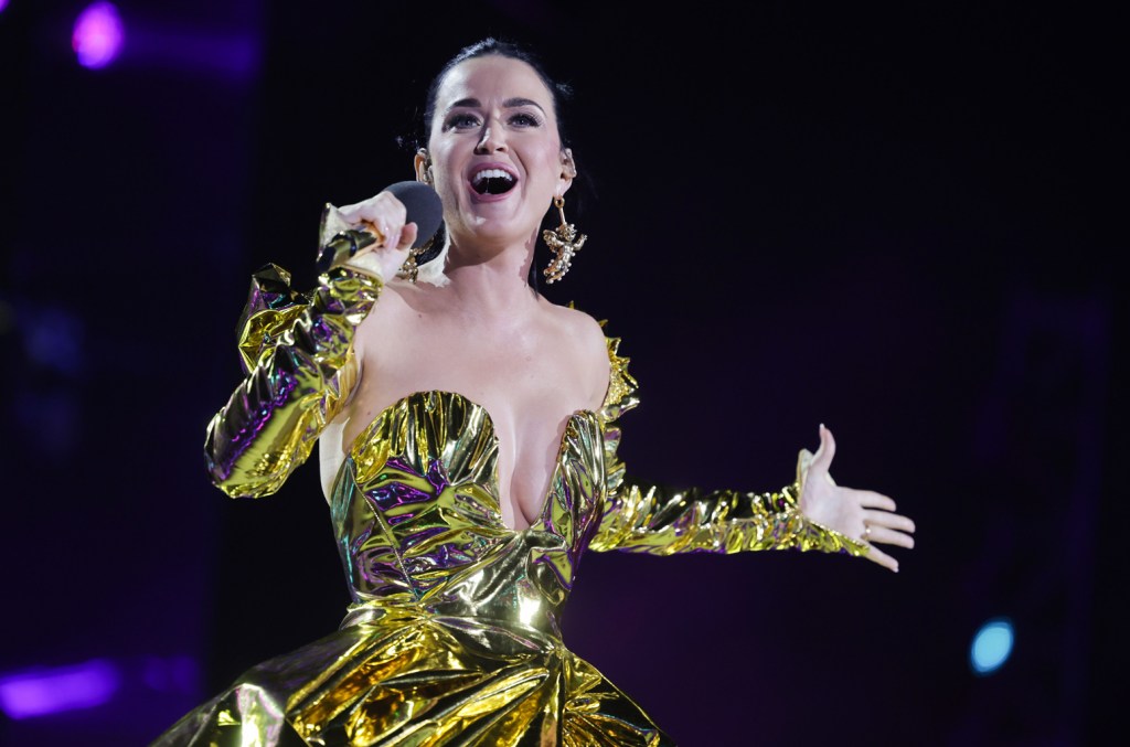 Katy Perry Quits 'american Idol,' Hints At New Music