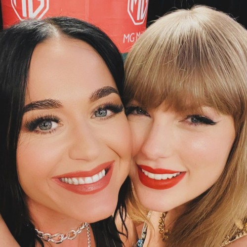 Katy Perry Sings Along To Bad Blood At Taylor Swift's