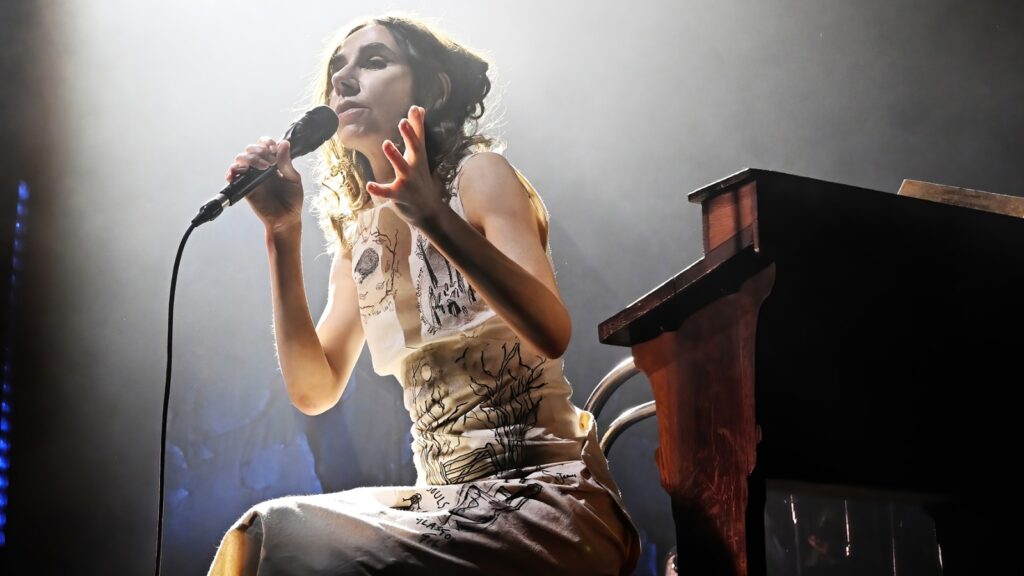 Pj Harvey Reads Noted Cat Lover Captain Beefheart’s Poem About