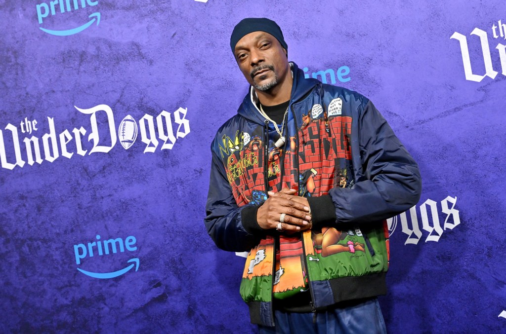 Snoop's Cereal Killer Suit, Taylor Swift Plane Tracker, Kanye's Samples