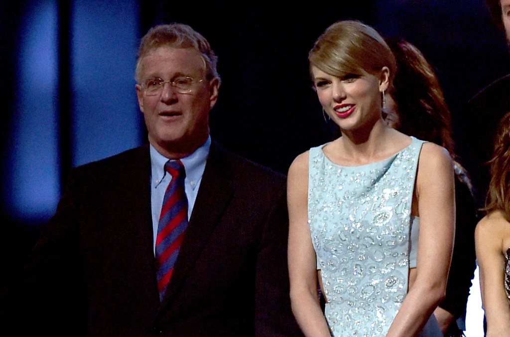 Taylor Swift’s Father Scott Accused Of Assaulting A Photographer In