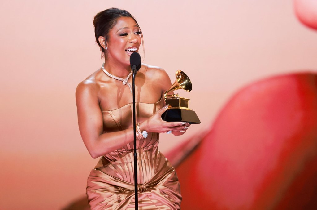 Victoria Monét Wins Best New Artist At Grammys 2024: 'this