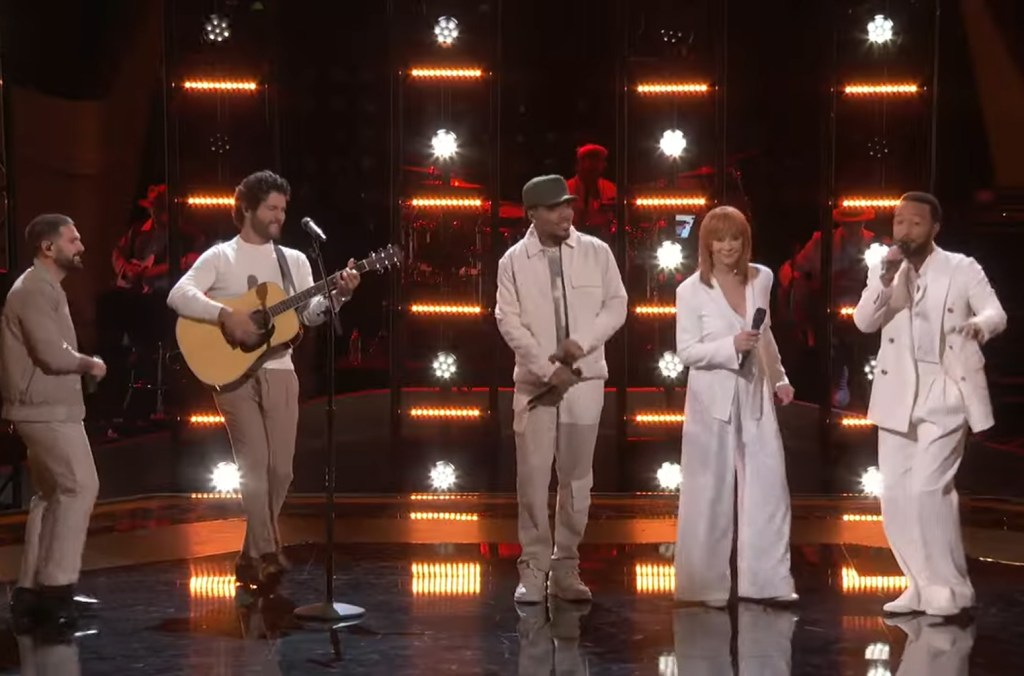 Watch ‘the Voice’ Coaches Feel The ‘love’ With Soulful Group