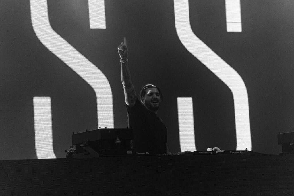 Alesso Releases A Highly Anticipated Single "zig Zag"