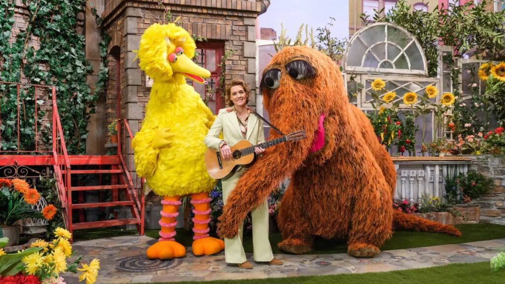 Brandi Carlile And Big Bird Sing “that’s Why We Love