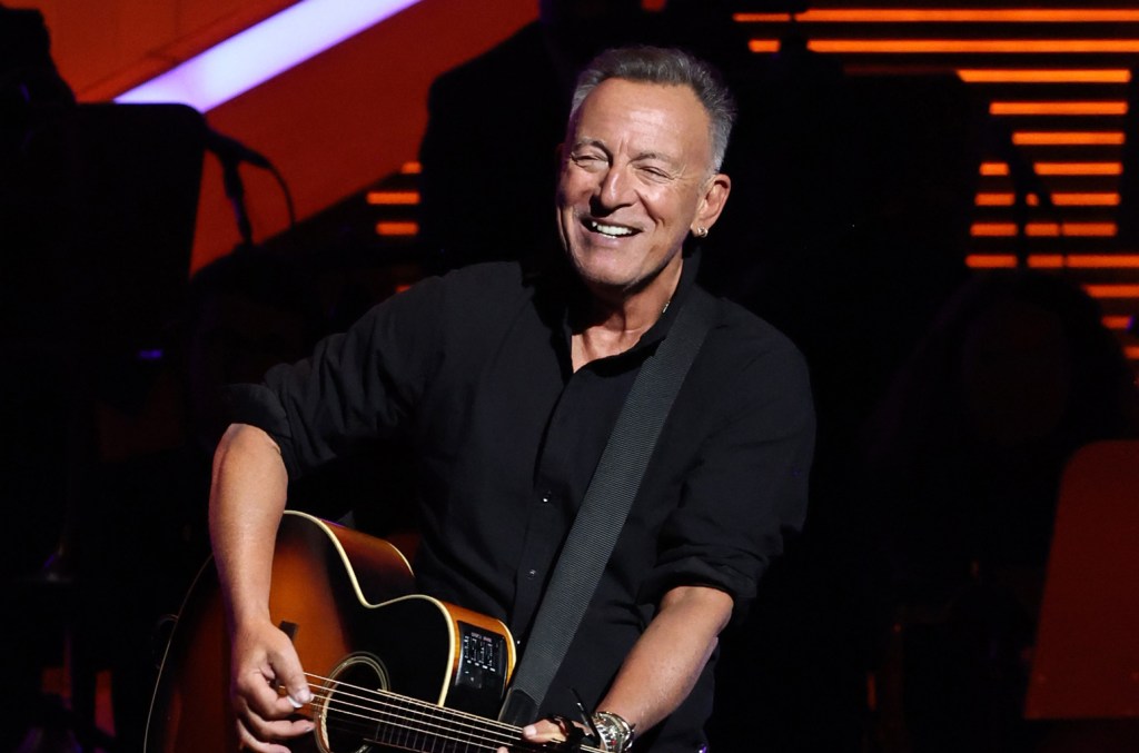 Bruce Springsteen And The E Street Band World Tour Setlist: