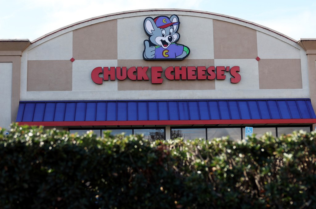 Chuck E Cheese Releases Its First Party Food Cookbook