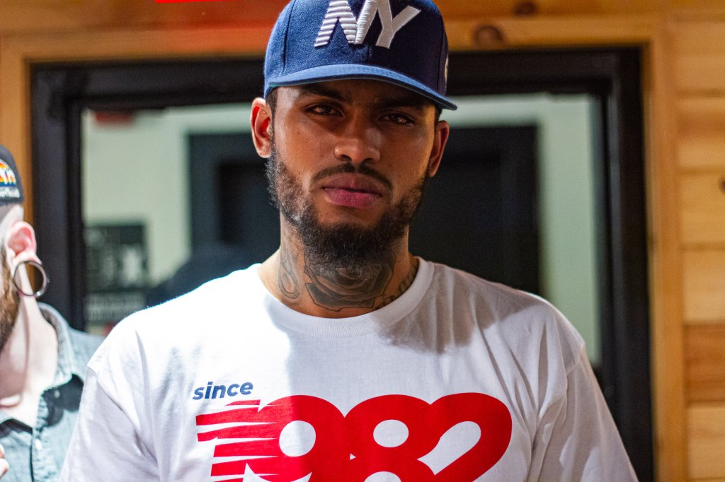 Dave East & Harry Fraud Ft. Benny The Butcher "uncle
