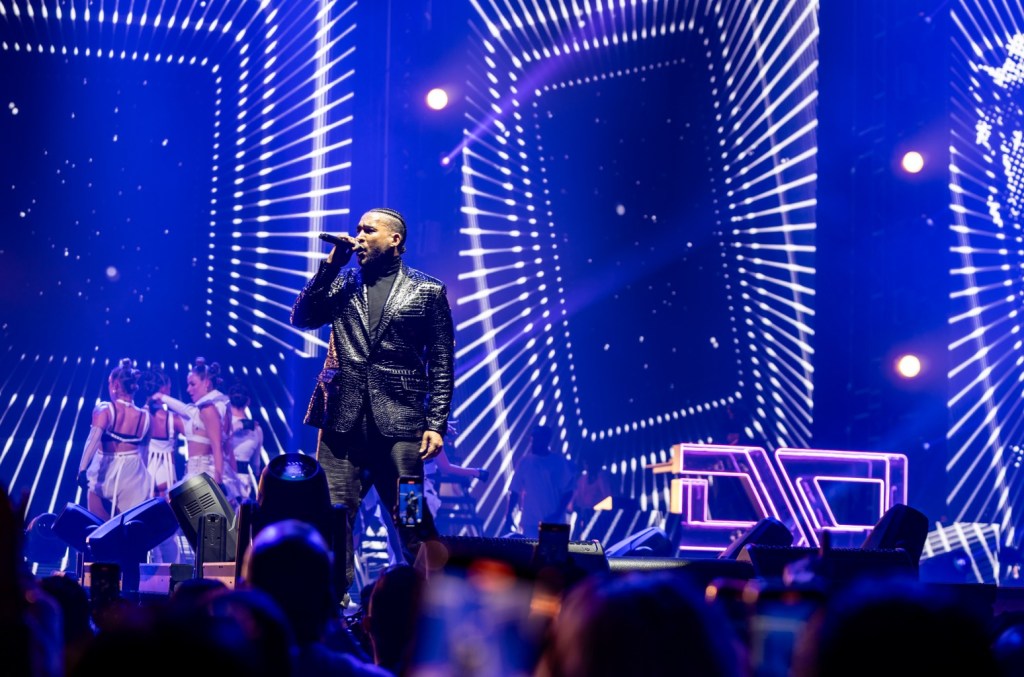 Don Omar's Triumphant Back To Reggaetón Tour Fires Up Nyc