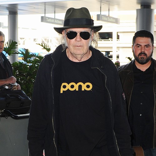 Neil Young Announces Return To Spotify