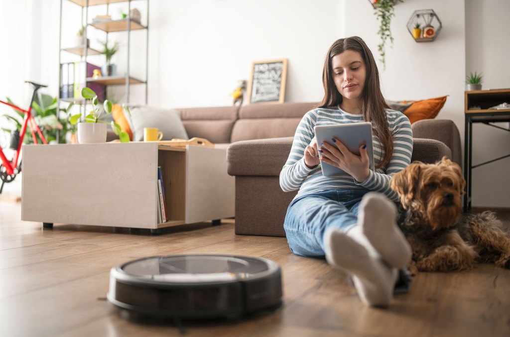 Spring Cleaning: These Robot Vacuums Are Up To 56% Off