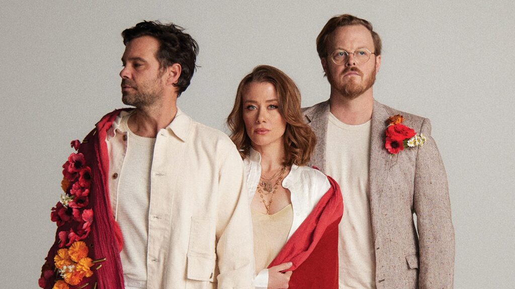 The Lone Bellow Find Strength Through Grief At Nashville Covenant