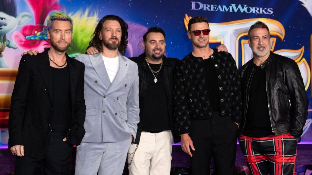 Watch 'nsync Reunite At Justin Timberlake's Concert In Los Angeles