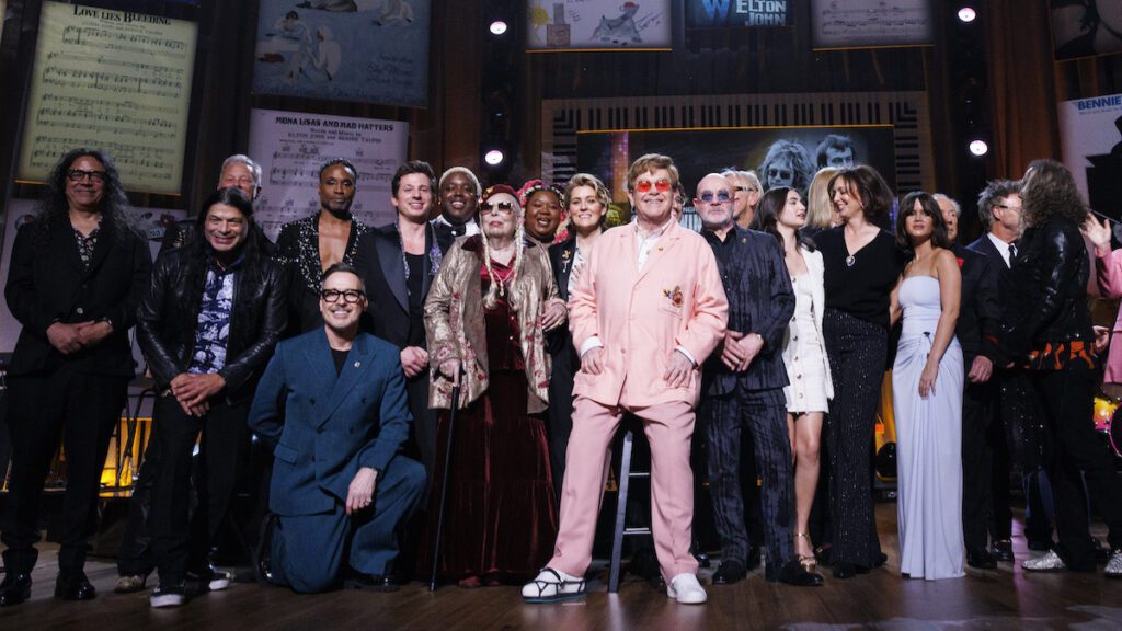 Elton John Honored By Metallica, Joni Mitchell And Annie Lennox