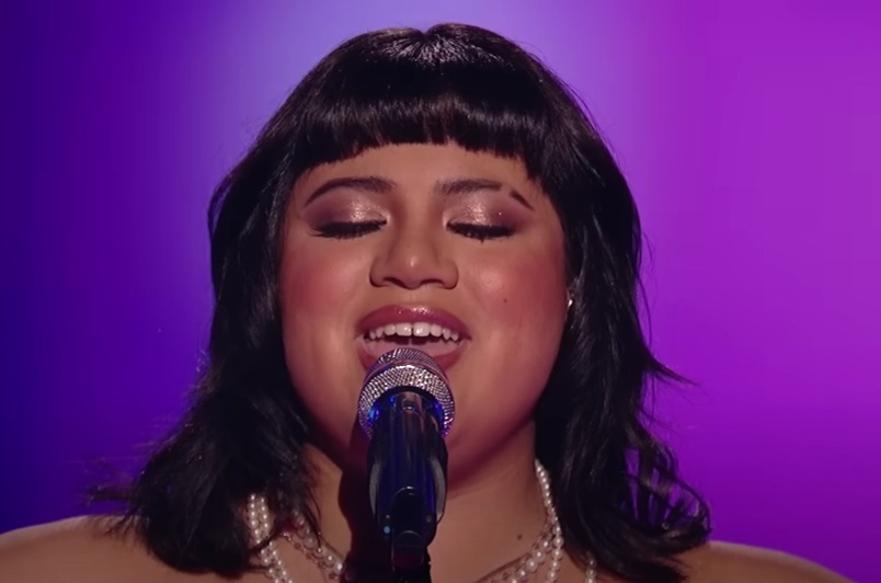"american Idol": Julia Gagnon Impresses With Her Cover Of Whitney
