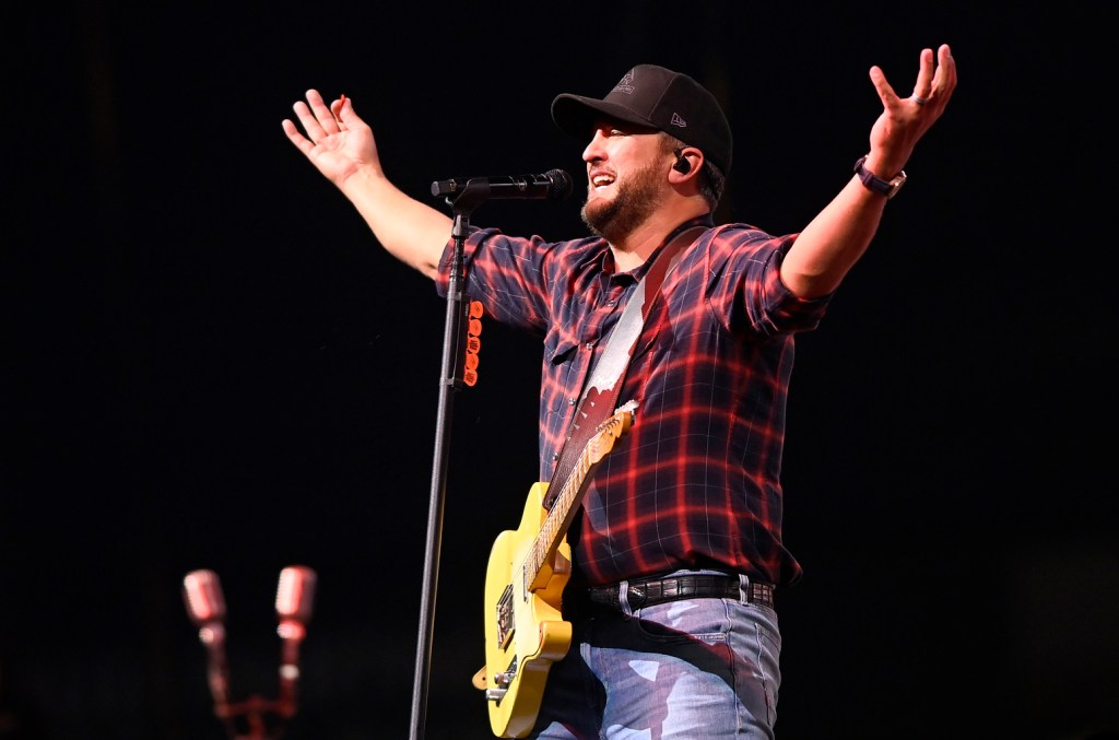 Luke Bryan Hits Stage With Fan's Cell Phone, Jokes 'my