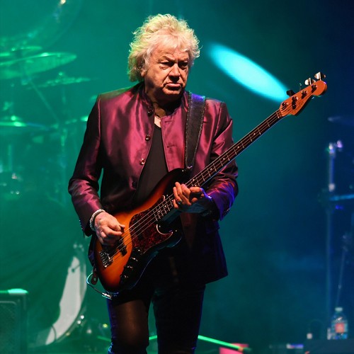 Moody Blues Bassist John Lodge Announces Founder Member Mike Pinder