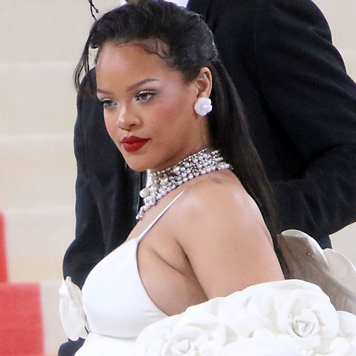 Rihanna Opens Up On Decision To ‘let Go’ And Have