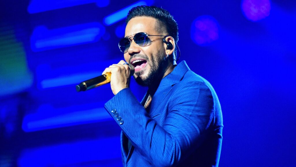 Romeo Santos Denies Reports He Was Hospitalized After Suffering A