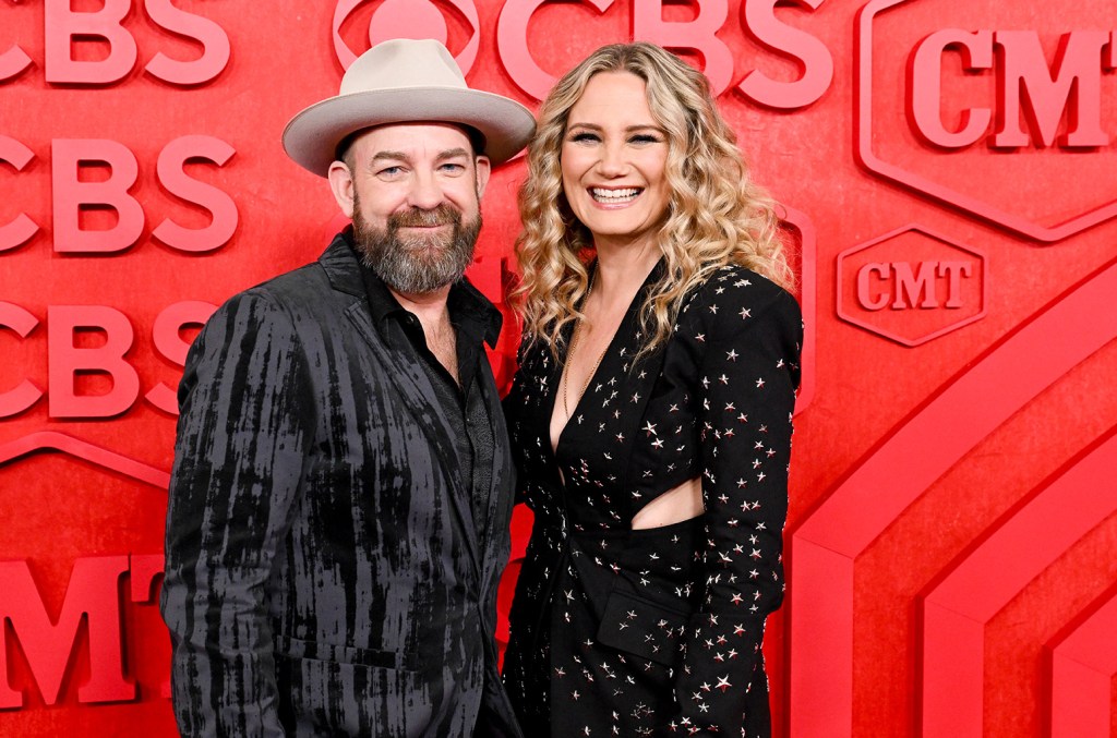 Sugarland Remember 2007 Beyoncé Collab, Praise Her Country Move: 'it's