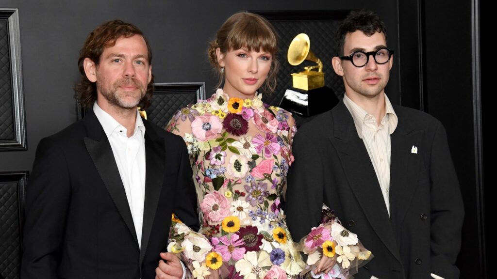 Taylor Swift Producers Jack Antonoff And Aaron Dessner Celebrate ‘tortured