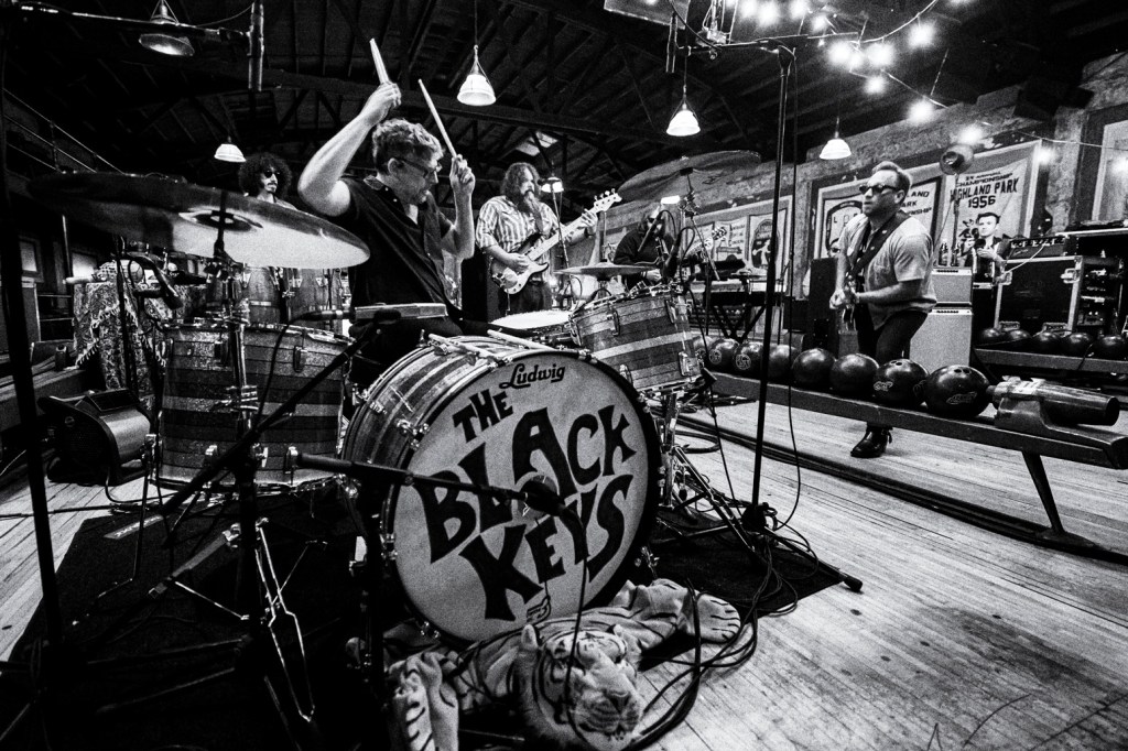 The Black Keys Celebrate New Album 'ohio Players' At Highland