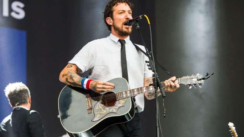 Frank Turner Breaks The World Record For Most Live Shows