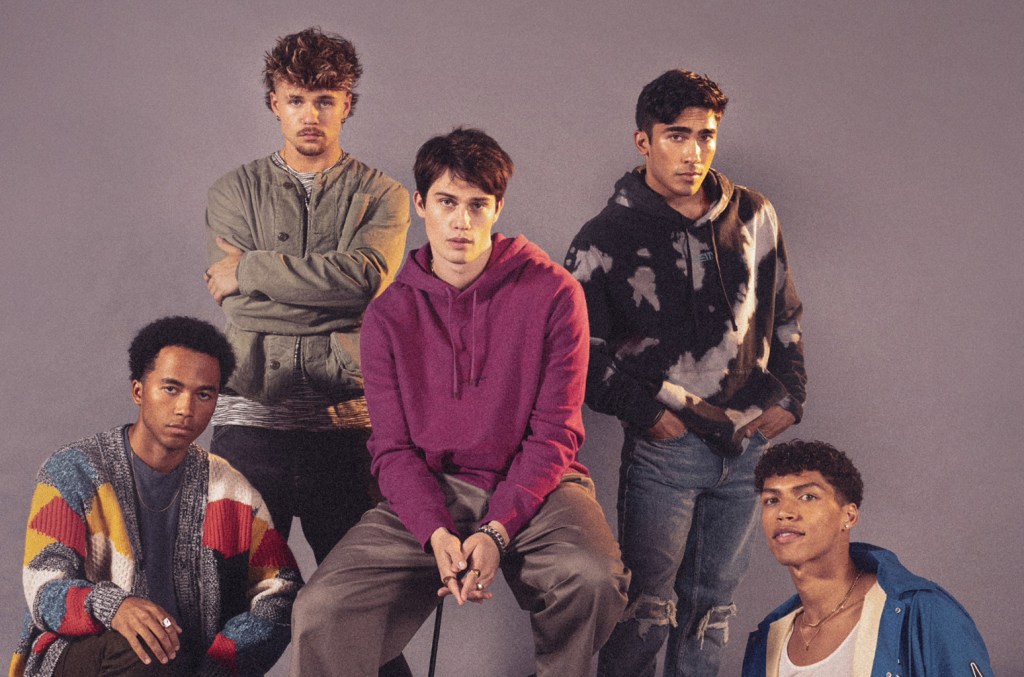 August Moon, Fictional Boy Band In Anne Hathaway's 'the Idea