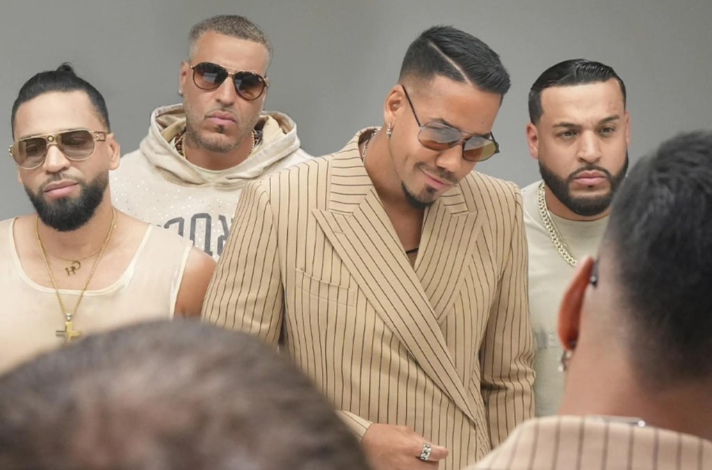 Aventura's Cerrando Ciclos Tour Setlist: Here's Every Song From The