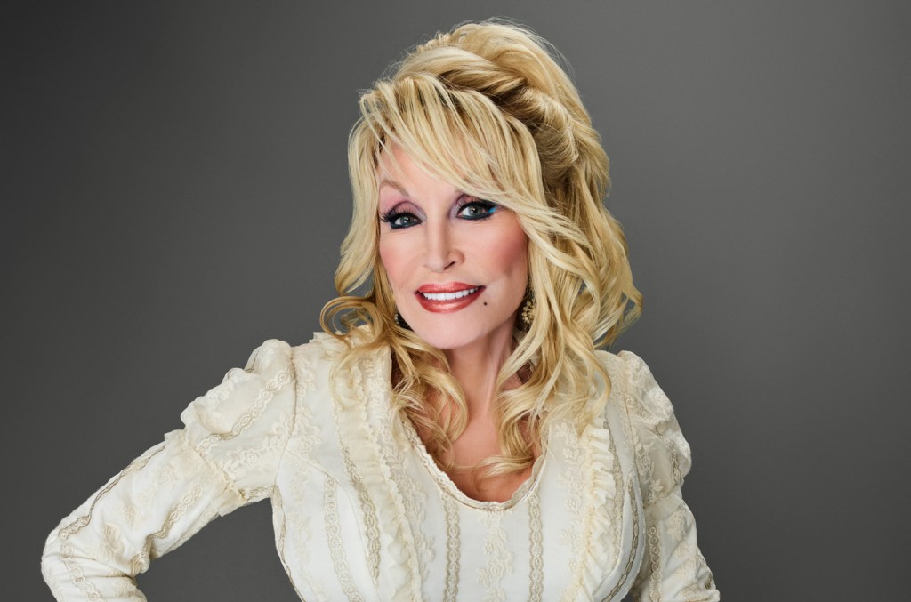 Dolly Parton Says It Would Be 'great' To Perform 'jolene'