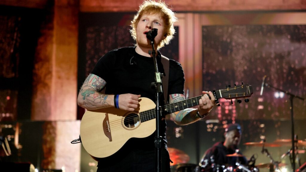 Ed Sheeran Performs 'x' Deep Cuts For First Time In