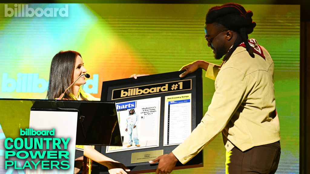 Hannah Karp Presents Shaboozey With Billboard Hot Country Songs Chart