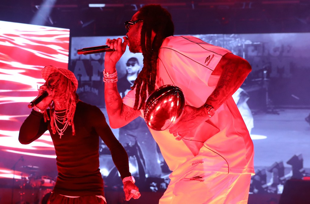 Lil Wayne Brings Out 2 Chainz For Riveting Kelce Jam