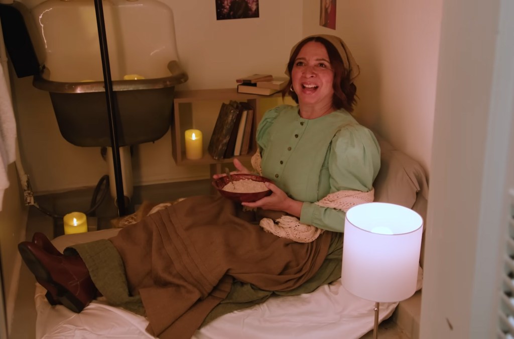 Maya Rudolph Reveals She's Been In 'snl' Closet Since 2007