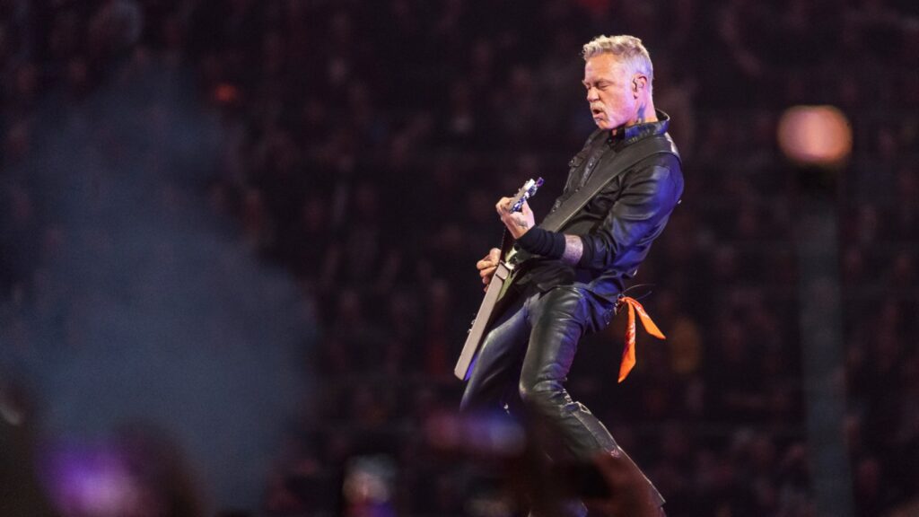 Metallica Debut Their Biggest Song — And One Of James