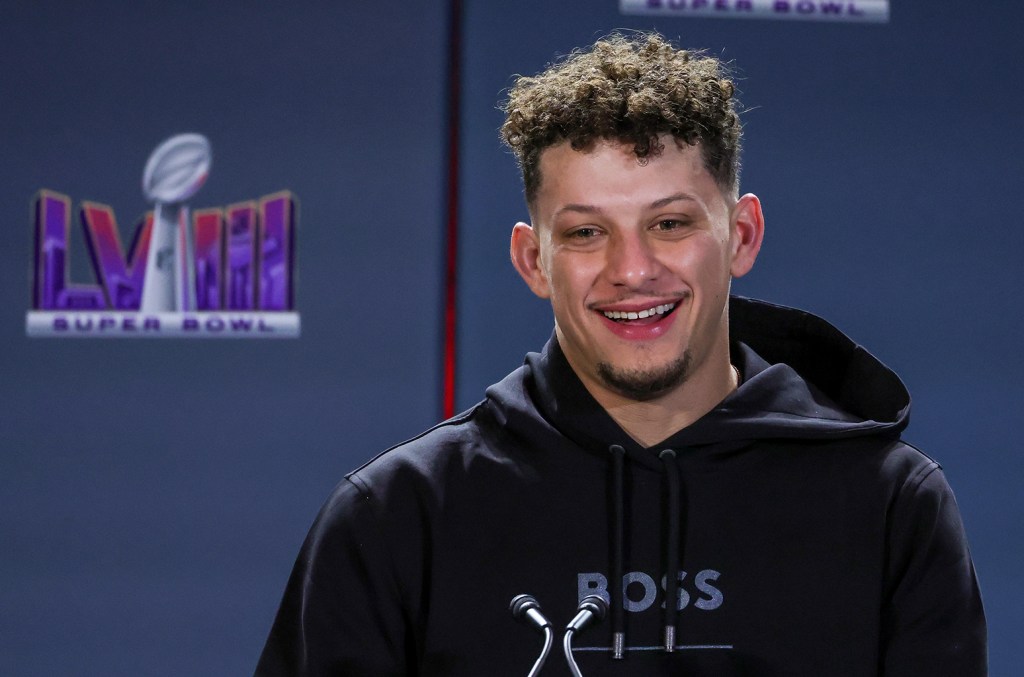 Patrick Mahomes Reveals He Encouraged Travis Kelce To ‘go For