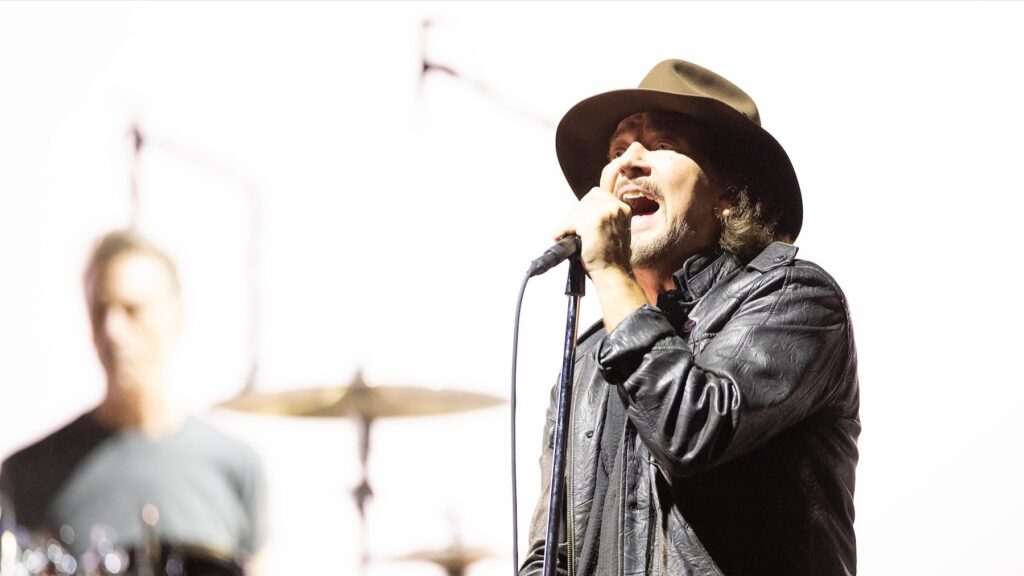 Pearl Jam Kick Off 2024 Tour With Rousing 25 Song Set