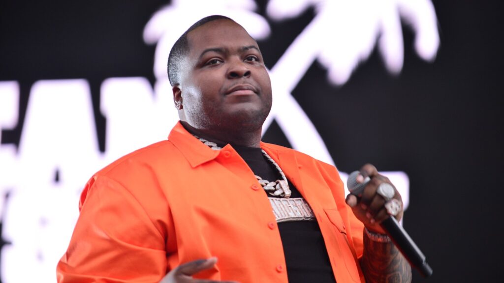 Sean Kingston Agrees To Florida Extradition To Face Fraud Charges
