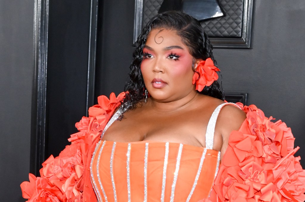 See Lizzo’s Reaction To ‘south Park’ Joke About Her In